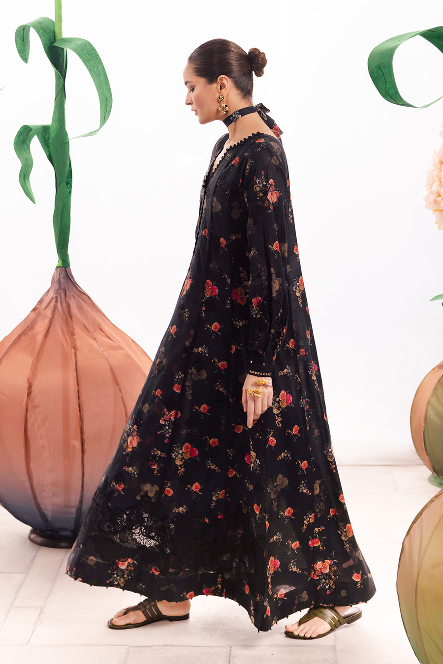 Iznik | Dahlia Embroidered Lawn | DL-08 by Iznik - Designer Dress - Type: Ladies Clothes - Available at Libayah - 100% Original