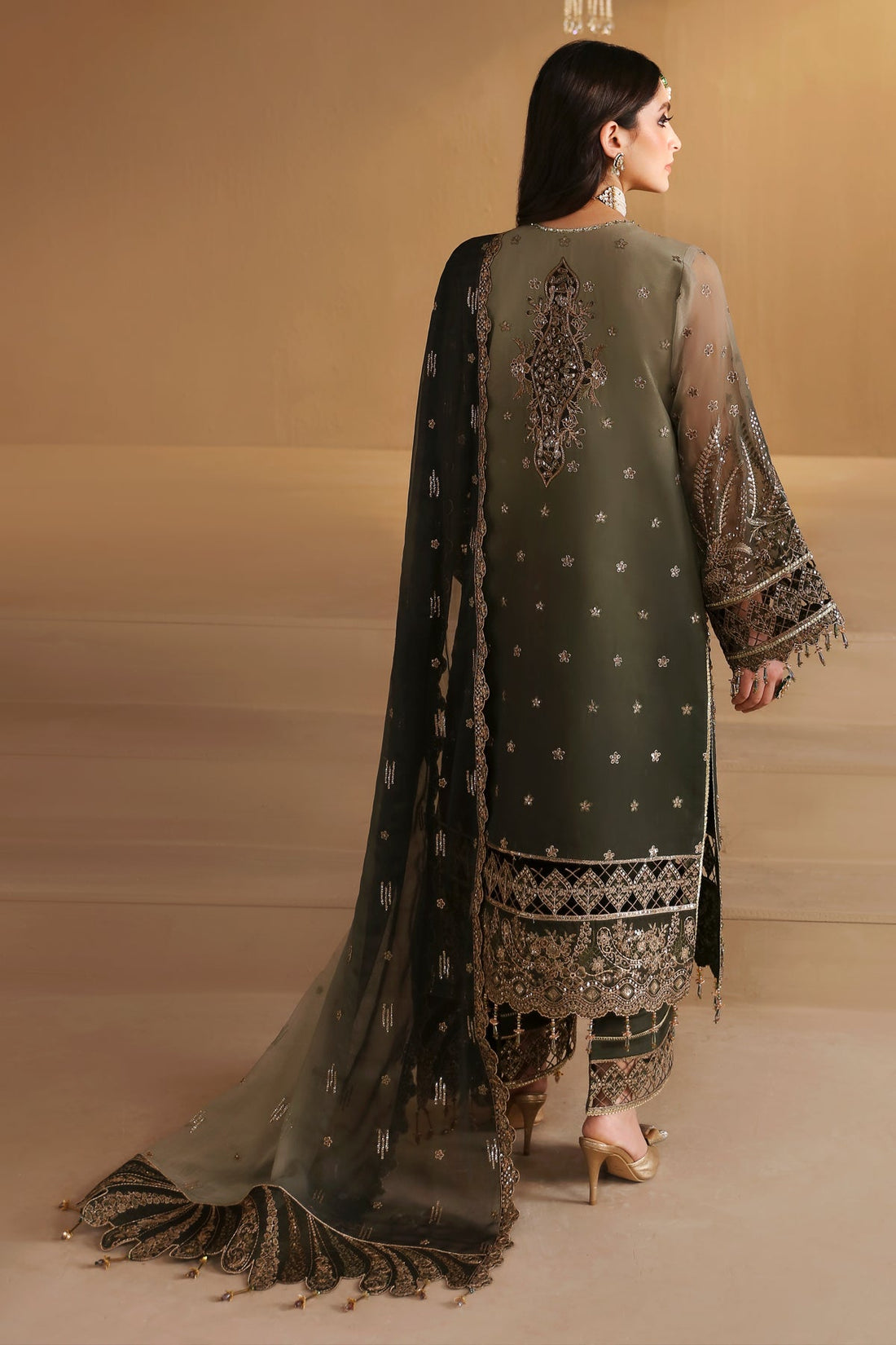 Alizeh | Reena Wedding Formals | AF-HM-4021-JIYA by Alizeh - Designer Dress - Type: Ladies Clothes - Available at Libayah - 100% Original