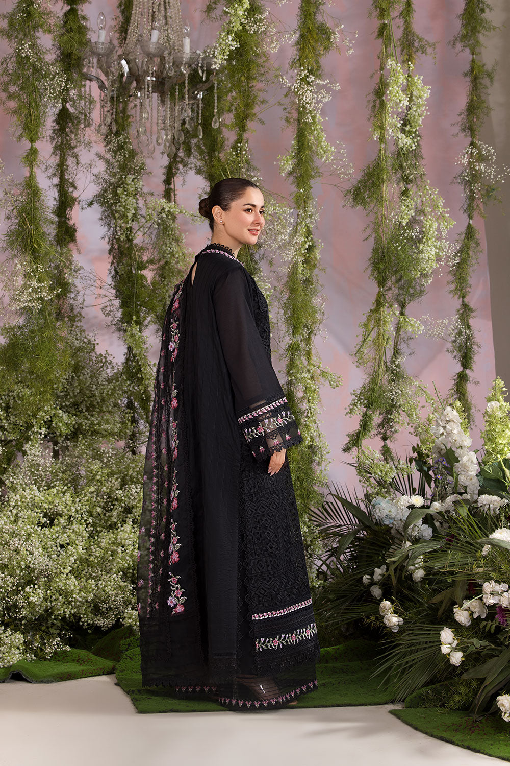 Sobia Nazir | Luxury Lawn 25 | 11A by Sobia Nazir - Designer Dress - Type: Ladies Clothes - Available at Libayah - 100% Original