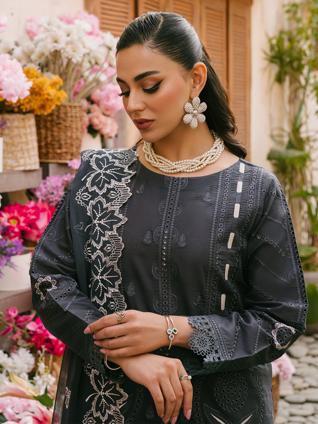 Mahnur | Mahrukh Eid Edit 24 | LEVANA by Mahnur - Designer Dress - Type: Ladies Clothes - Available at Libayah - 100% Original