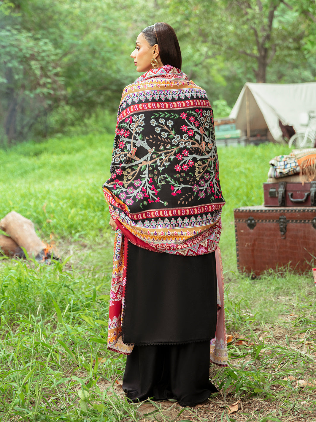 Mahnur | Hazel Winter 24 | LYLAH by Mahnur - Designer Dress - Type: Luxury - Available at Libayah - 100% Original