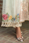 Maryam Hussain | Luxury Lawn 25 | Batik by Maryam Hussain - Designer Dress - Type: Ladies Clothes - Available at Libayah - 100% Original