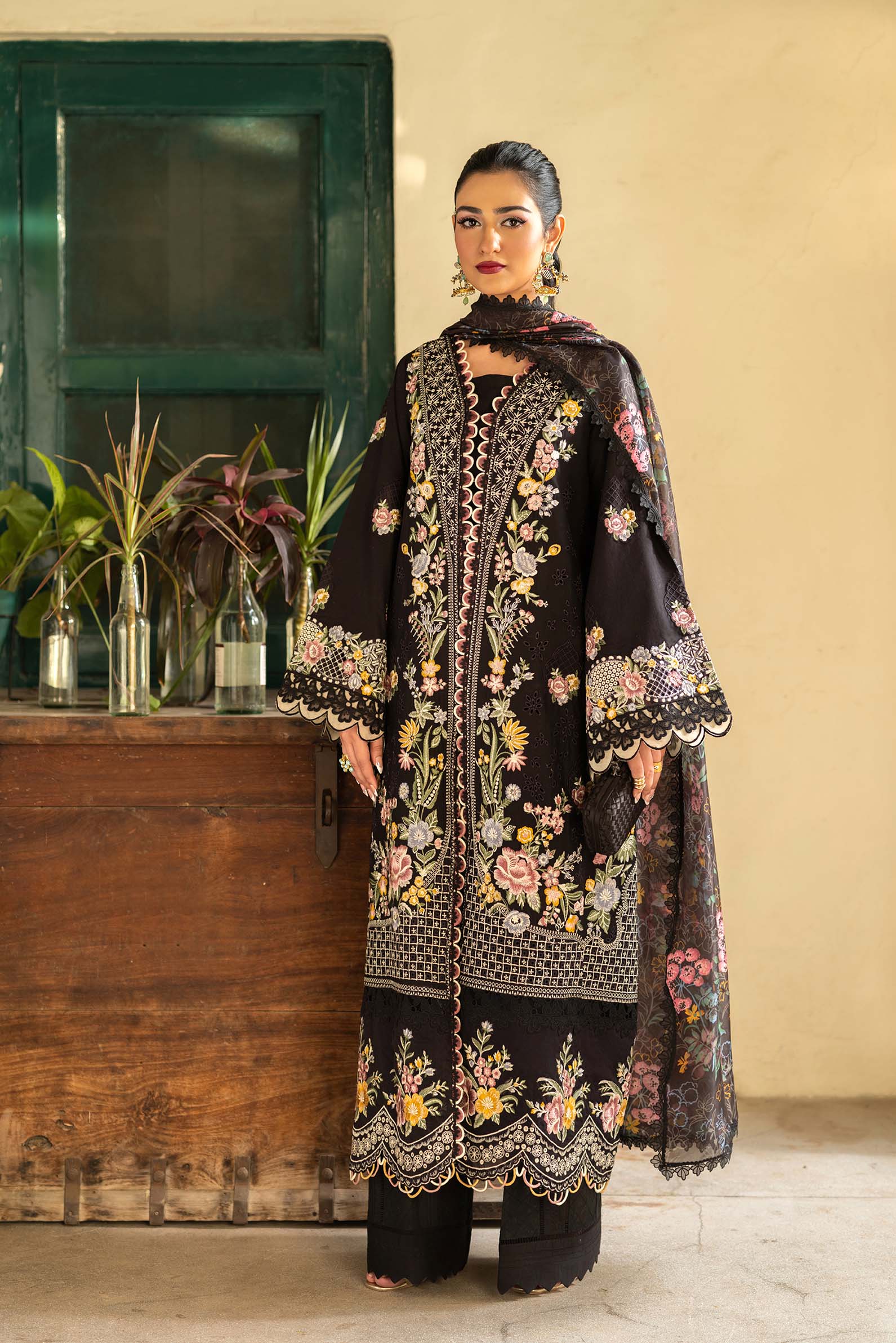 Maryam Hussain | Luxury Lawn 25 | Koyal by Maryam Hussain - Designer Dress - Type: Ladies Clothes - Available at Libayah - 100% Original