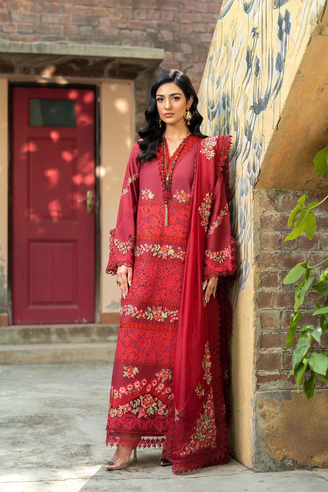 Maryam Hussain | Luxury Lawn 25 | Amal by Maryam Hussain - Designer Dress - Type: Ladies Clothes - Available at Libayah - 100% Original