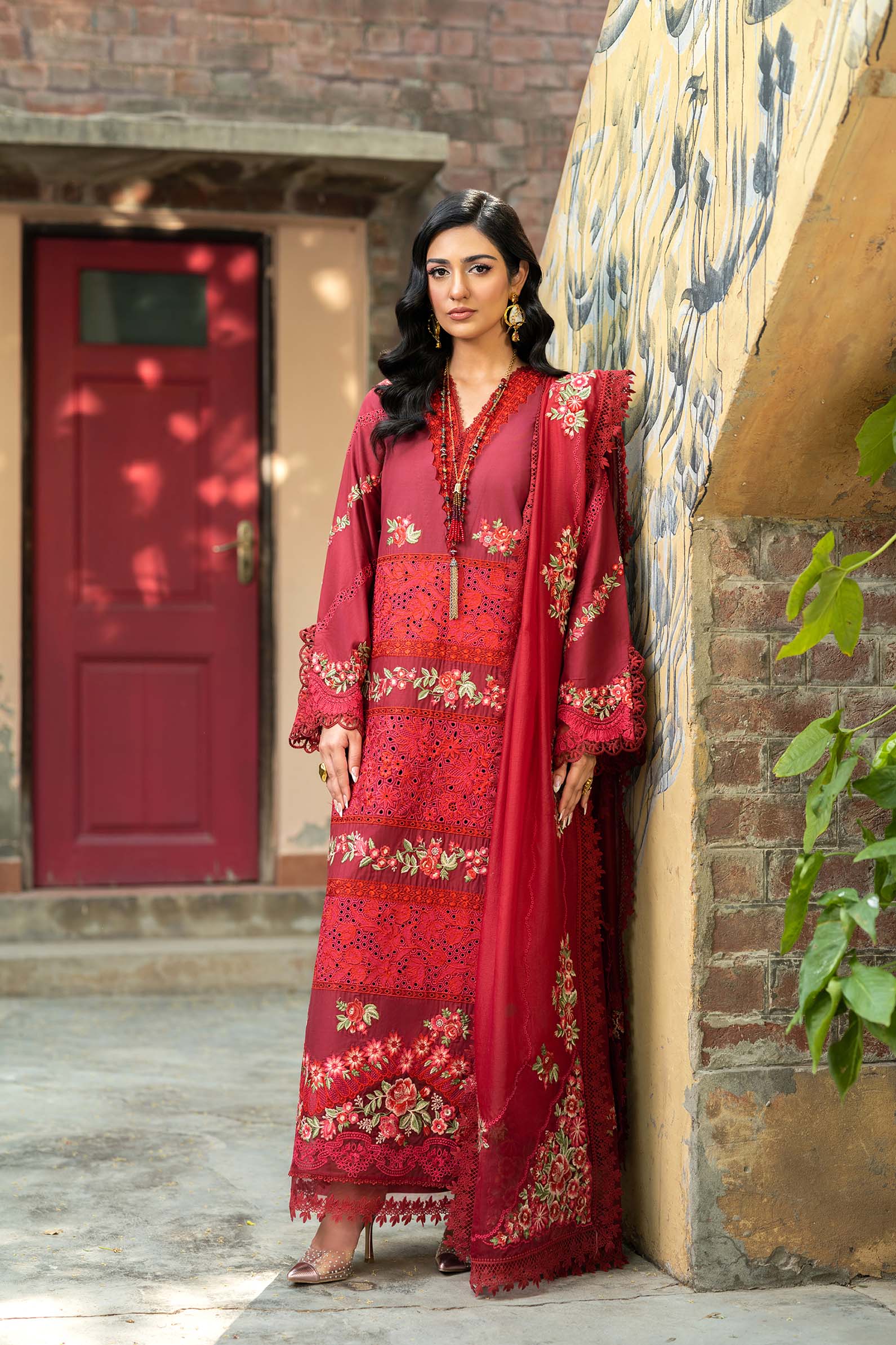 Maryam Hussain | Luxury Lawn 25 | Amal by Maryam Hussain - Designer Dress - Type: Ladies Clothes - Available at Libayah - 100% Original