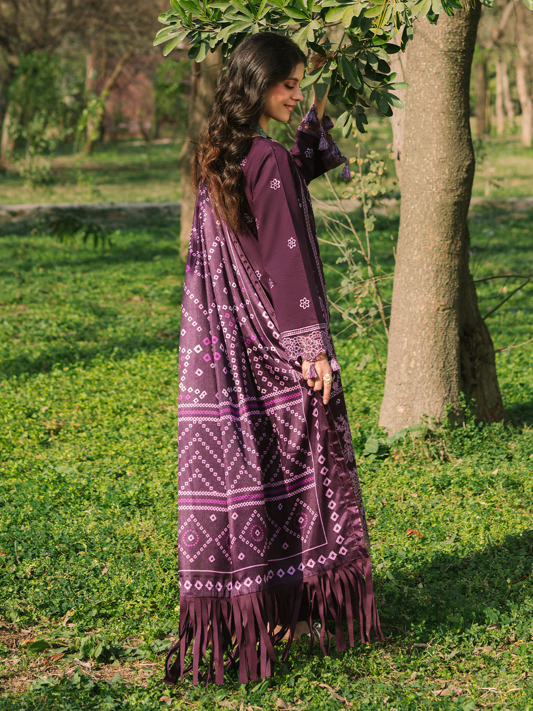 Mahnur | Dahlia Luxury Lawn 25 | Lea by Mahnur - Designer Dress - Type: Ladies Clothes - Available at Libayah - 100% Original