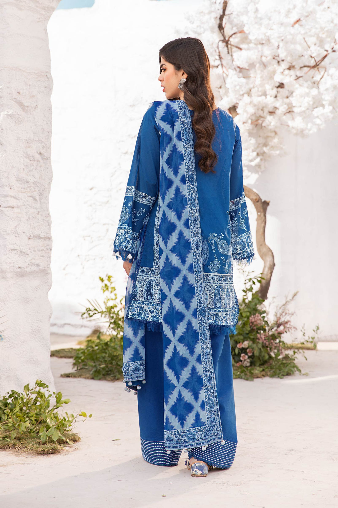 Maria B | M Basic Summer Lawn 25 | MB-CUS25-703B by Maria B - Designer Dress - Type: Ladies Clothes - Available at Libayah - 100% Original