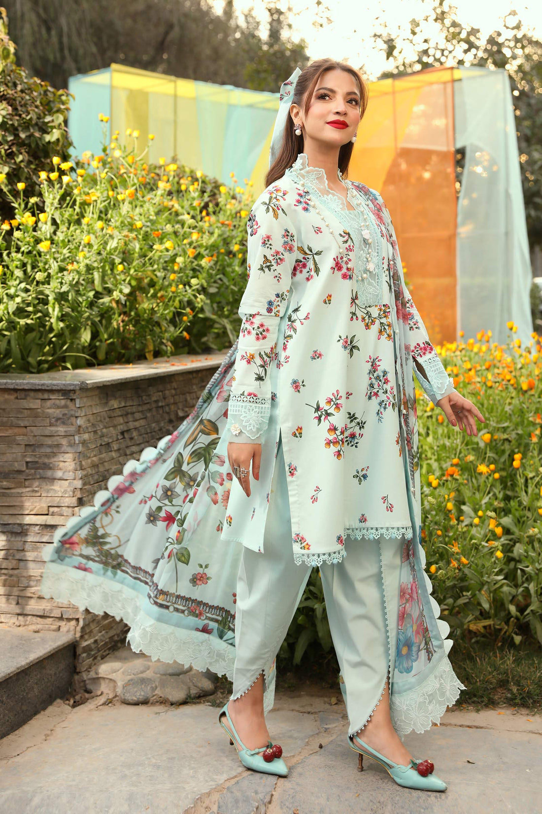 Maria B | M Basic Summer Lawn 25 | MB-CUS25-709B by Maria B - Designer Dress - Type: Ladies Clothes - Available at Libayah - 100% Original