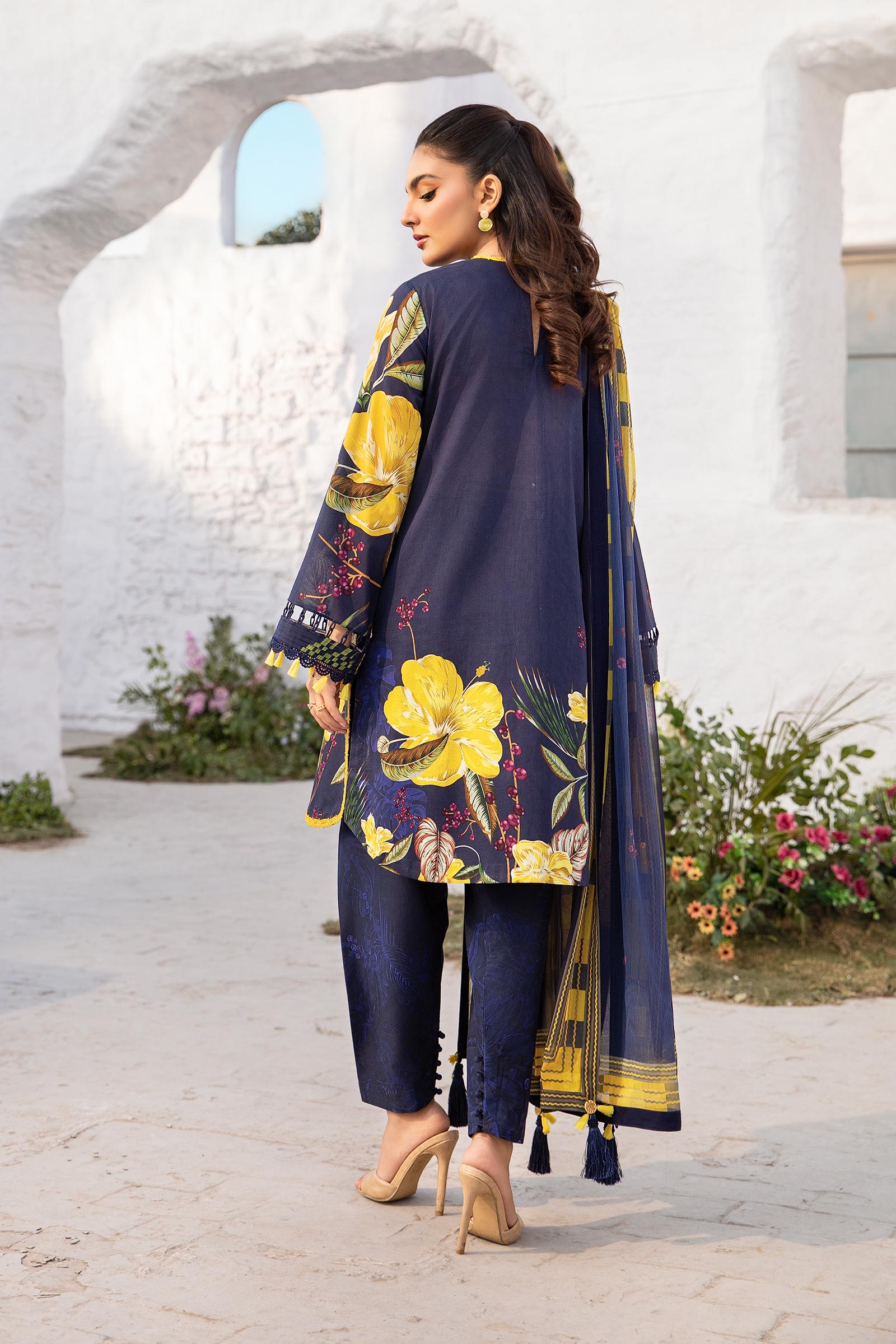Maria B | M Basic Summer Lawn 25 | MB-CUS25-710B by Maria B - Designer Dress - Type: Ladies Clothes - Available at Libayah - 100% Original