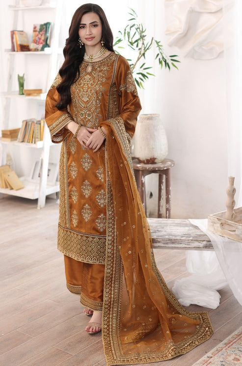 Mohagni | Ishq Aatish Formals | MGS-06 AABROO by Mohagni - Designer Dress - Type: Ladies Clothes - Available at Libayah - 100% Original