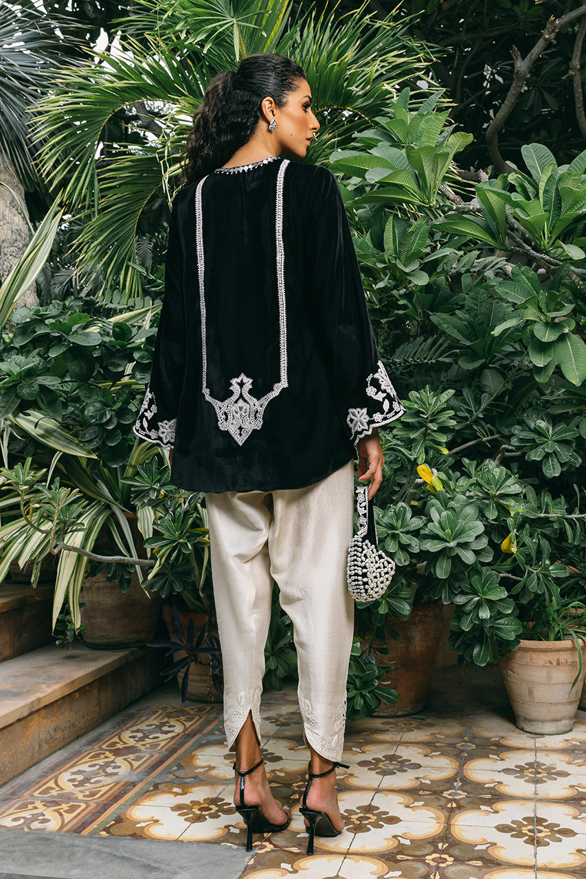 Sania Maskatiya | Reyna Velvet | Alishe by Sania Maskatiya - Designer Dress - Type: Ladies Clothes - Available at Libayah - 100% Original