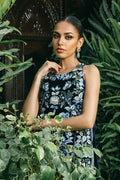 Sania Maskatiya | Reyna Velvet | Noa by Sania Maskatiya - Designer Dress - Type: Ladies Clothes - Available at Libayah - 100% Original