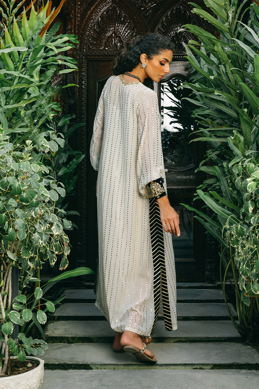 Sania Maskatiya | Reyna Velvet | Amara by Sania Maskatiya - Designer Dress - Type: Ladies Clothes - Available at Libayah - 100% Original