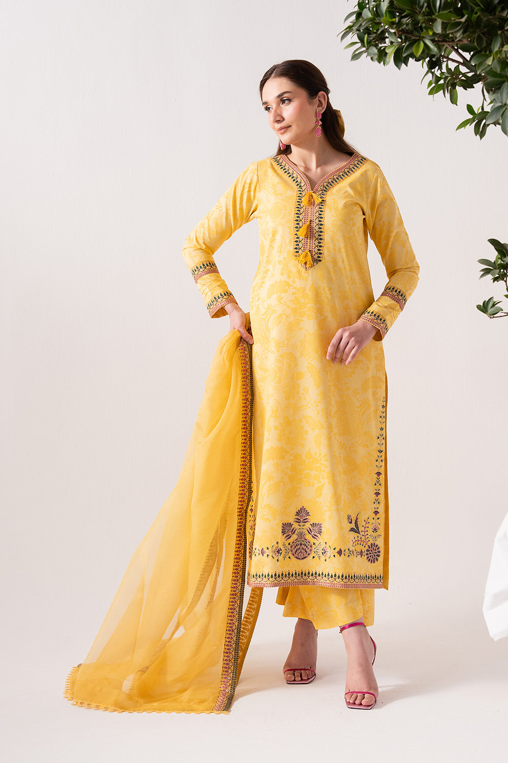 Maryum N Maria | Zuhur 25 | AMAIRS by Maryum N Maria - Designer Dress - Type: Ladies Clothes - Available at Libayah - 100% Original