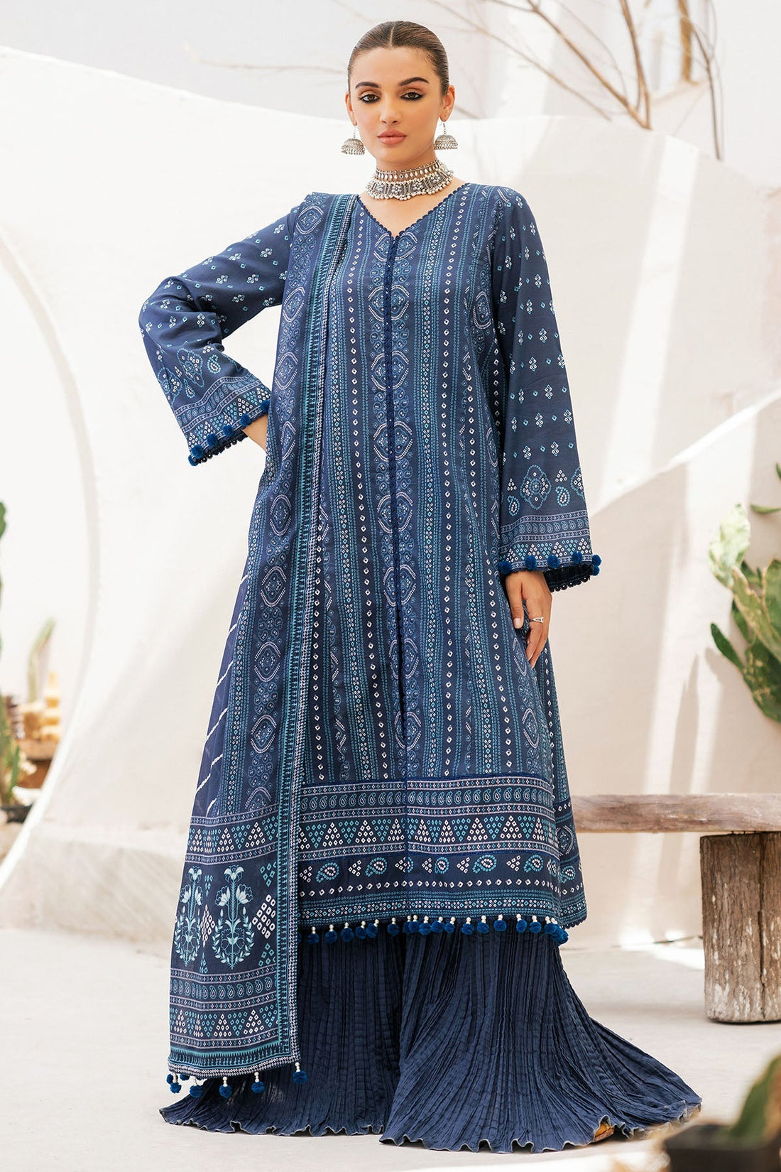 Motifz | Rang Lawn | 4732-INARA by Motifz - Designer Dress - Type: Ladies Clothes - Available at Libayah - 100% Original