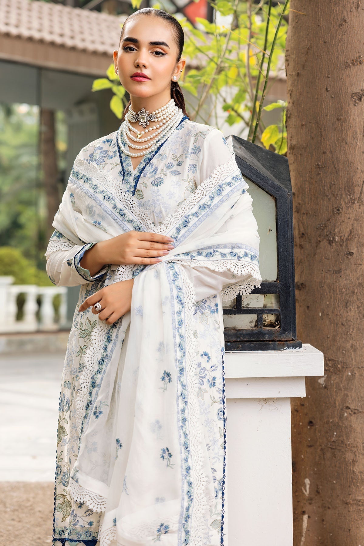 Motifz | Premium Lawn 24 | 4833-RAMEEN by Motifz - Designer Dress - Type: Ladies Clothes - Available at Libayah - 100% Original