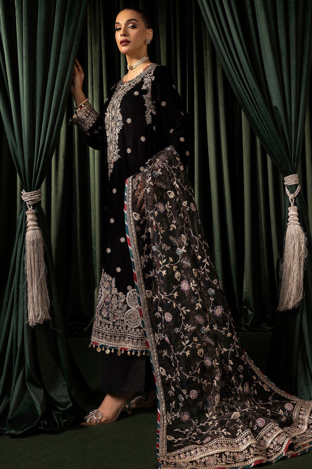 Motifz | Velvet Formals | 5098-FARZEEN by Motifz - Designer Dress - Type: Ladies Clothes - Available at Libayah - 100% Original