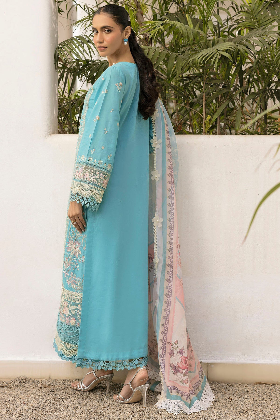Motifz | Premium Lawn 25 | 5317-SERA by Motifz - Designer Dress - Type: Ladies Clothes - Available at Libayah - 100% Original