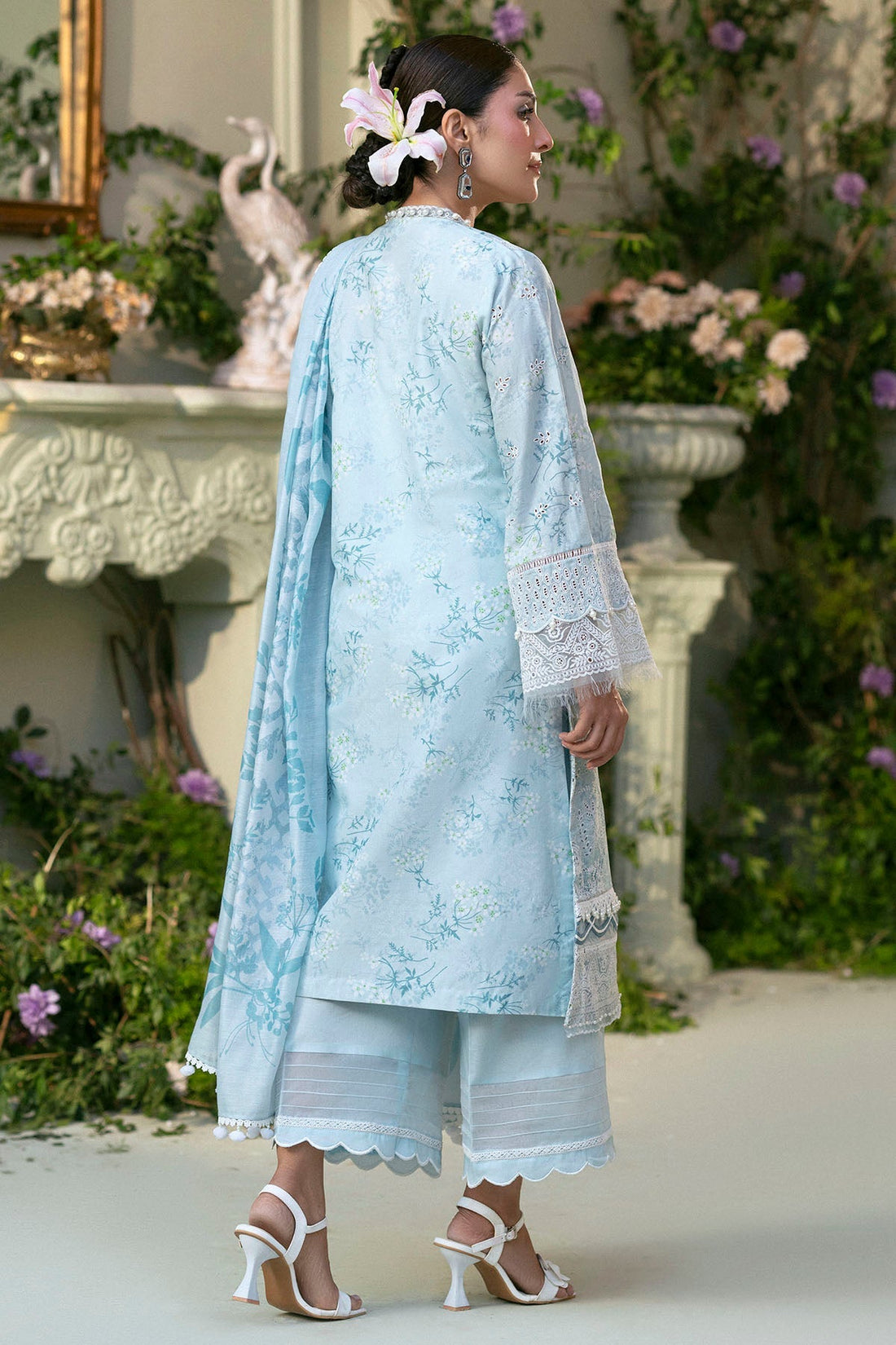 Motifz | Premium Lawn 25 | 5425-LAVENDER by Motifz - Designer Dress - Type: Ladies Clothes - Available at Libayah - 100% Original
