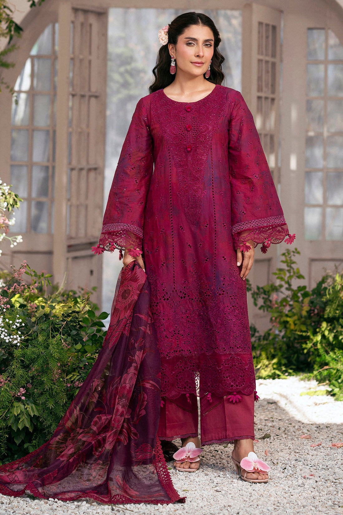 Motifz | Premium Lawn 25 | 5426-VALERIE by Motifz - Designer Dress - Type: Ladies Clothes - Available at Libayah - 100% Original