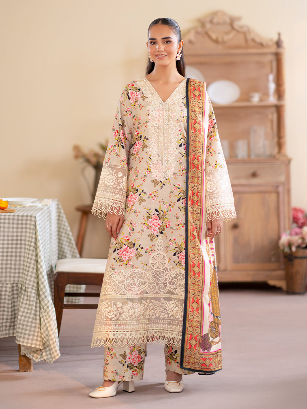 Mahnur | Leila Winter 24 |  Floret by Mahnur - Designer Dress - Type: Ladies Clothes - Available at Libayah - 100% Original