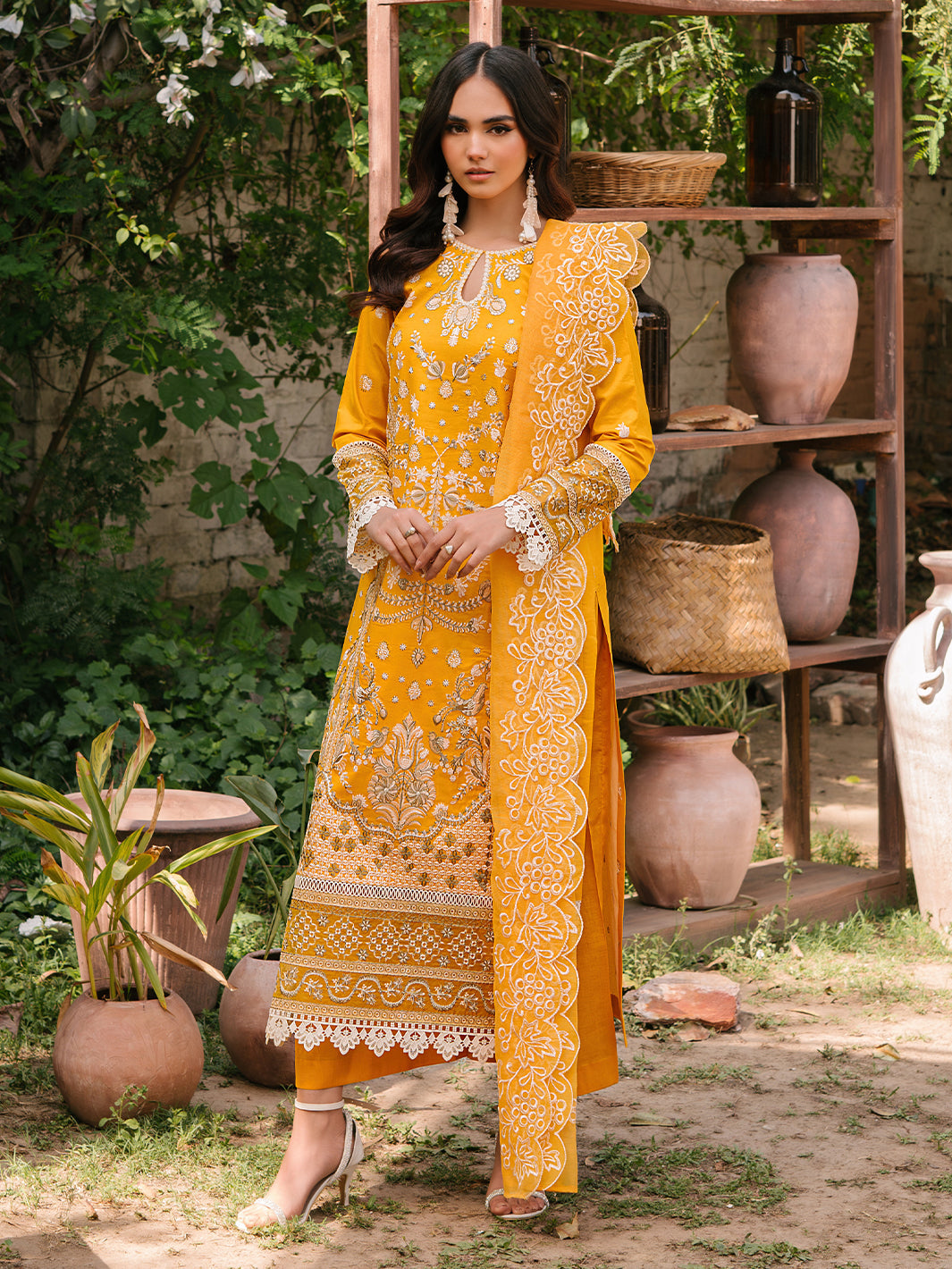 Mahnur | Masakali Luxury Lawn 24 | MK 06 - A by Mahnur - Designer Dress - Type: Ladies Clothes - Available at Libayah - 100% Original