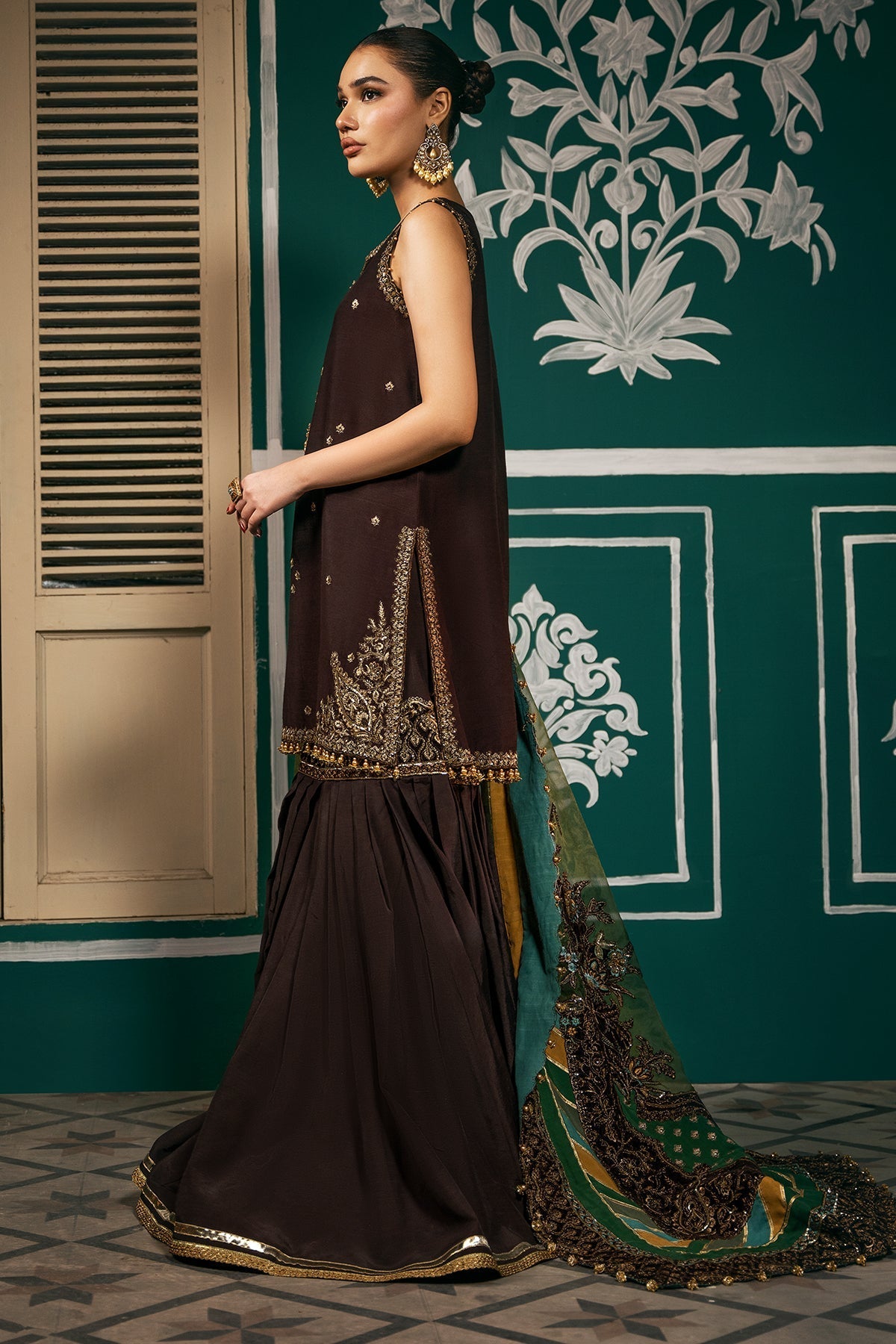 Mina Kashif | Meeral Formals 24 | Eshana by Mina Kashif - Designer Dress - Type: Ladies Clothes - Available at Libayah - 100% Original