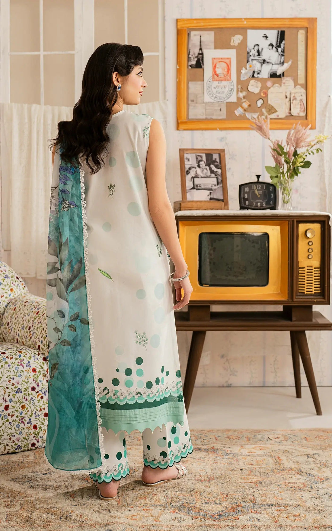 Asifa and Nabeel | Meraki Vintage 25 | Nazneen (MVL25-15) by Asifa and Nabeel - Designer Dress - Type: Ladies Clothes - Available at Libayah - 100% Original