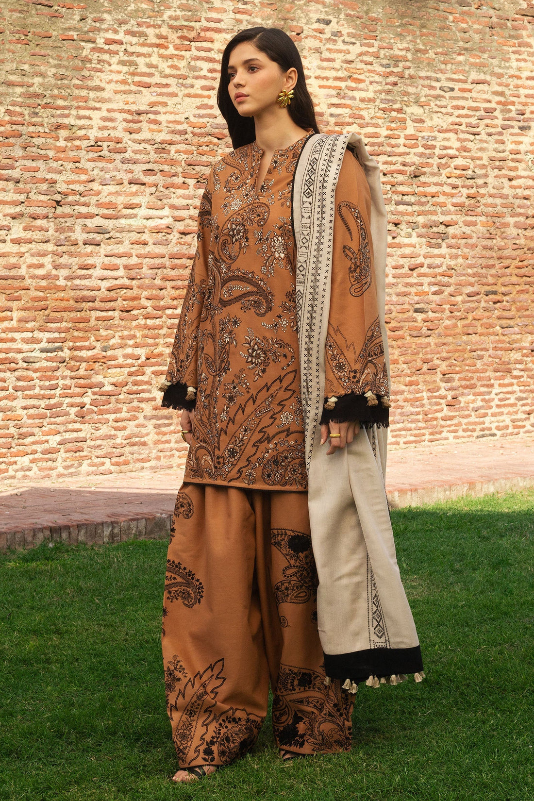 Zara Shahjahan | Winter 24 |  ROYA-D6 by Zara Sahjahan - Designer Dress - Type: Ladies Clothes - Available at Libayah - 100% Original