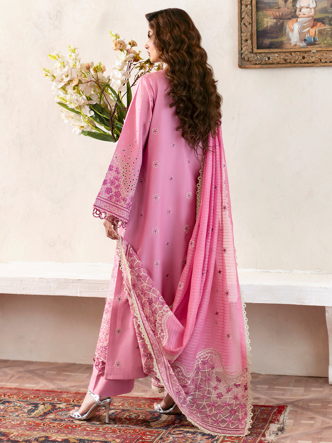 Mahnur | Sophie Luxury Lawn 25 | Raha by Mahnur - Designer Dress - Type: Ladies Clothes - Available at Libayah - 100% Original