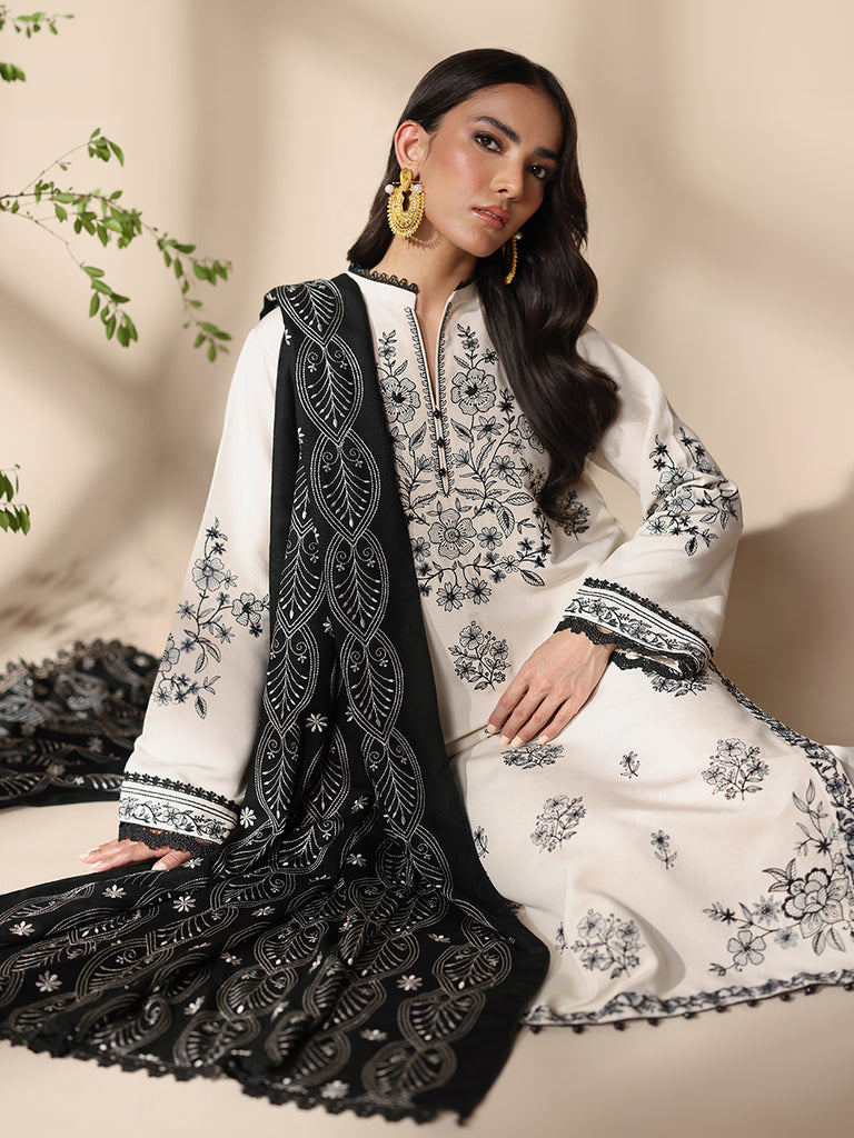 Rajbari | Nissa Embroidered Shawl |  Embroidered Shawl Series 08 by Rajbari - Designer Dress - Type: Ladies Clothes - Available at Libayah - 100% Original