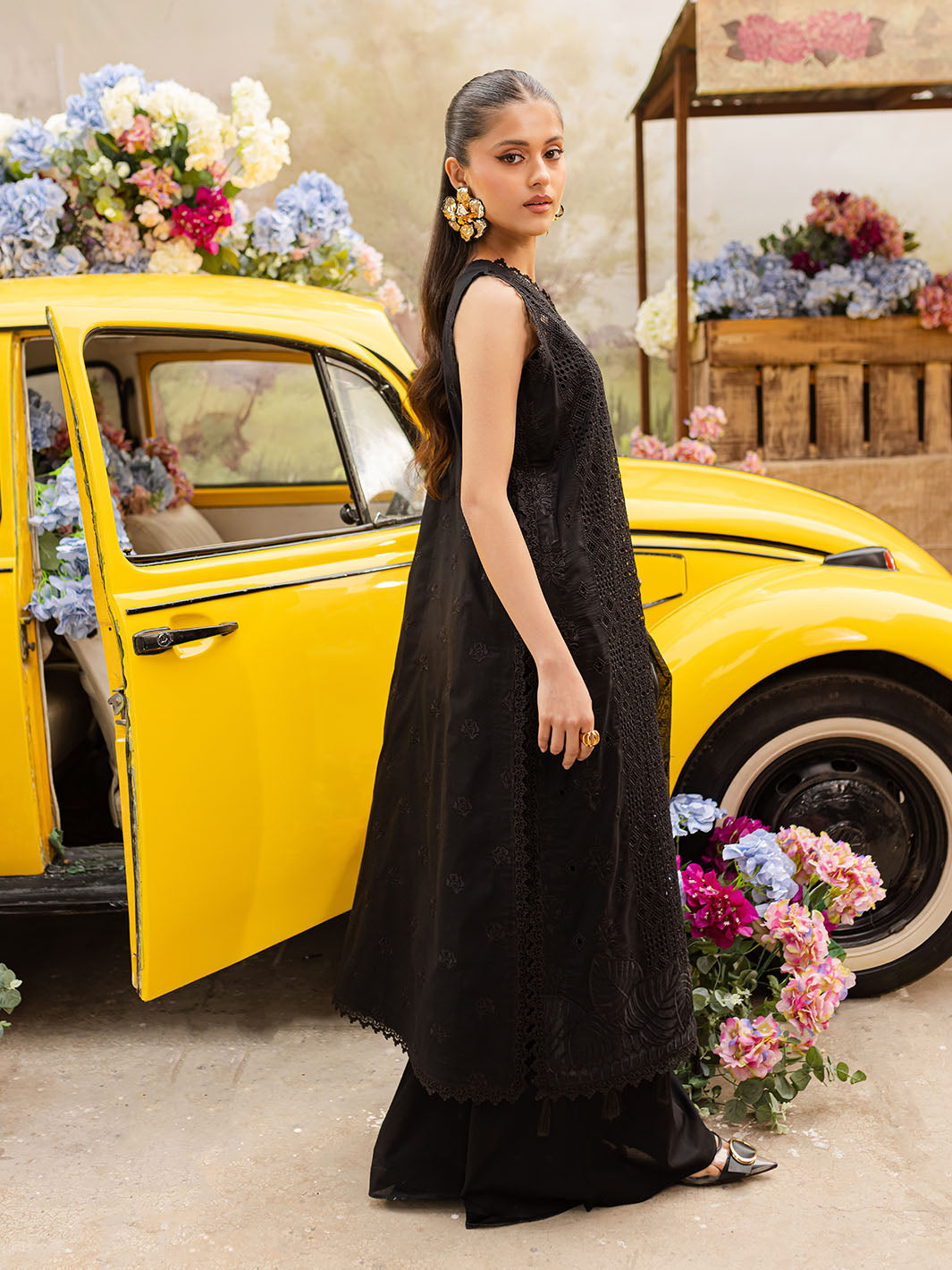 Mahnur | Twilight Luxury Lawn 25 | RAVENNA by Mahnur - Designer Dress - Type: Ladies Clothes - Available at Libayah - 100% Original