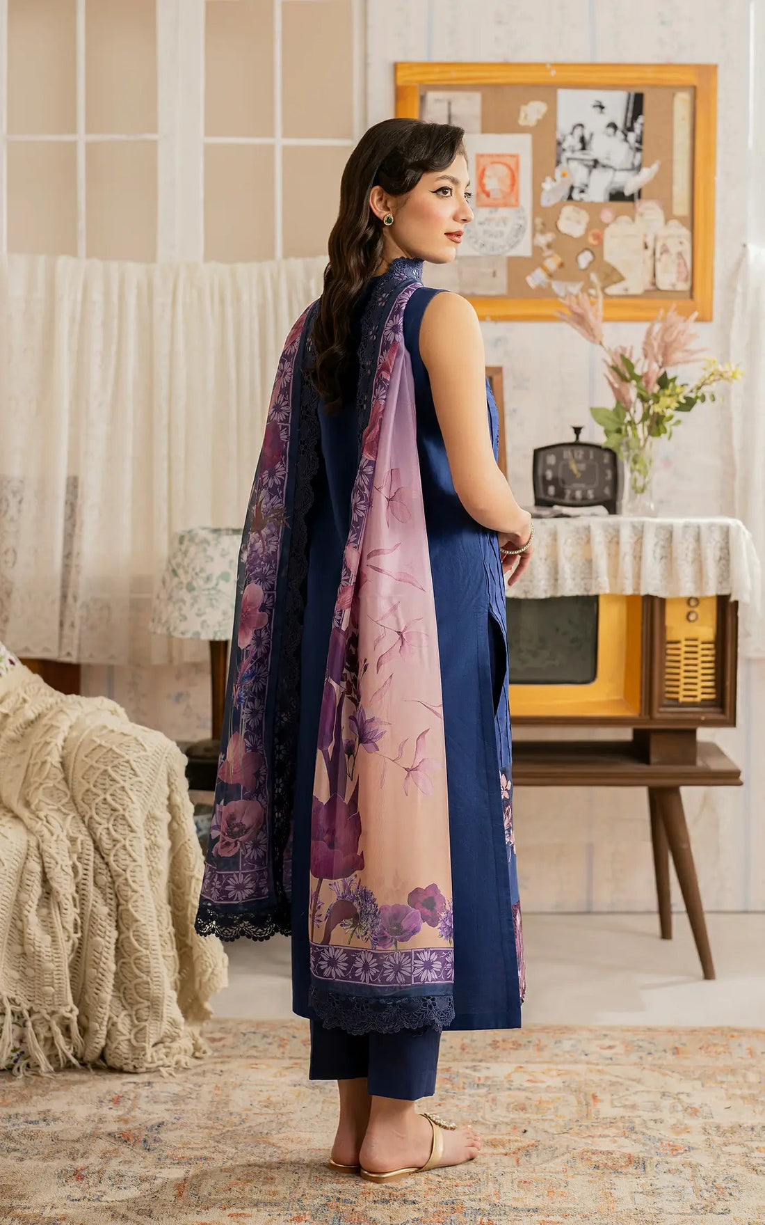 Asifa and Nabeel | Meraki Vintage 25 | Resham (MVL25-18) by Asifa and Nabeel - Designer Dress - Type: Ladies Clothes - Available at Libayah - 100% Original