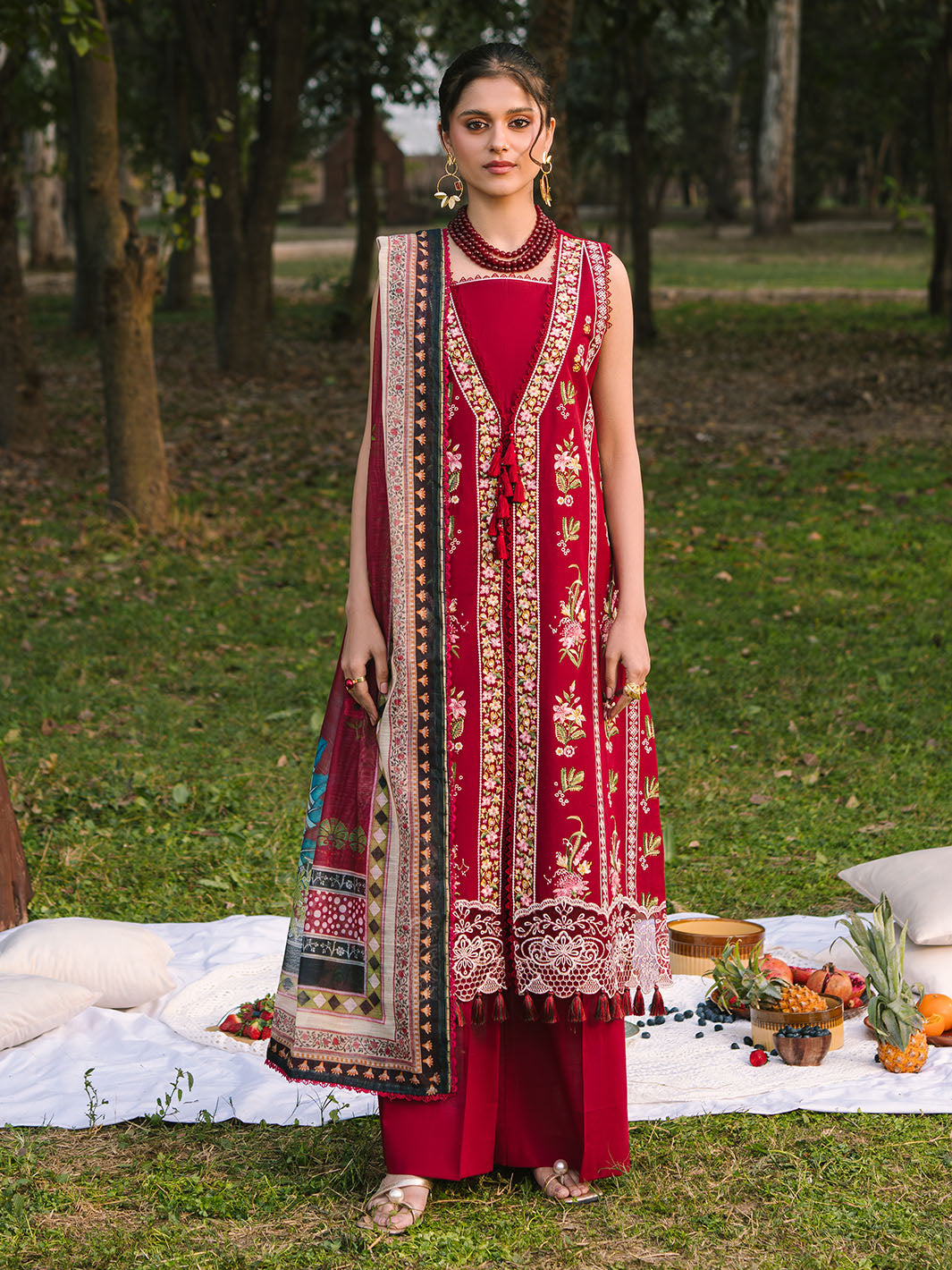 Mahnur | Dahlia Luxury Lawn 25 | Rosina by Mahnur - Designer Dress - Type: Ladies Clothes - Available at Libayah - 100% Original