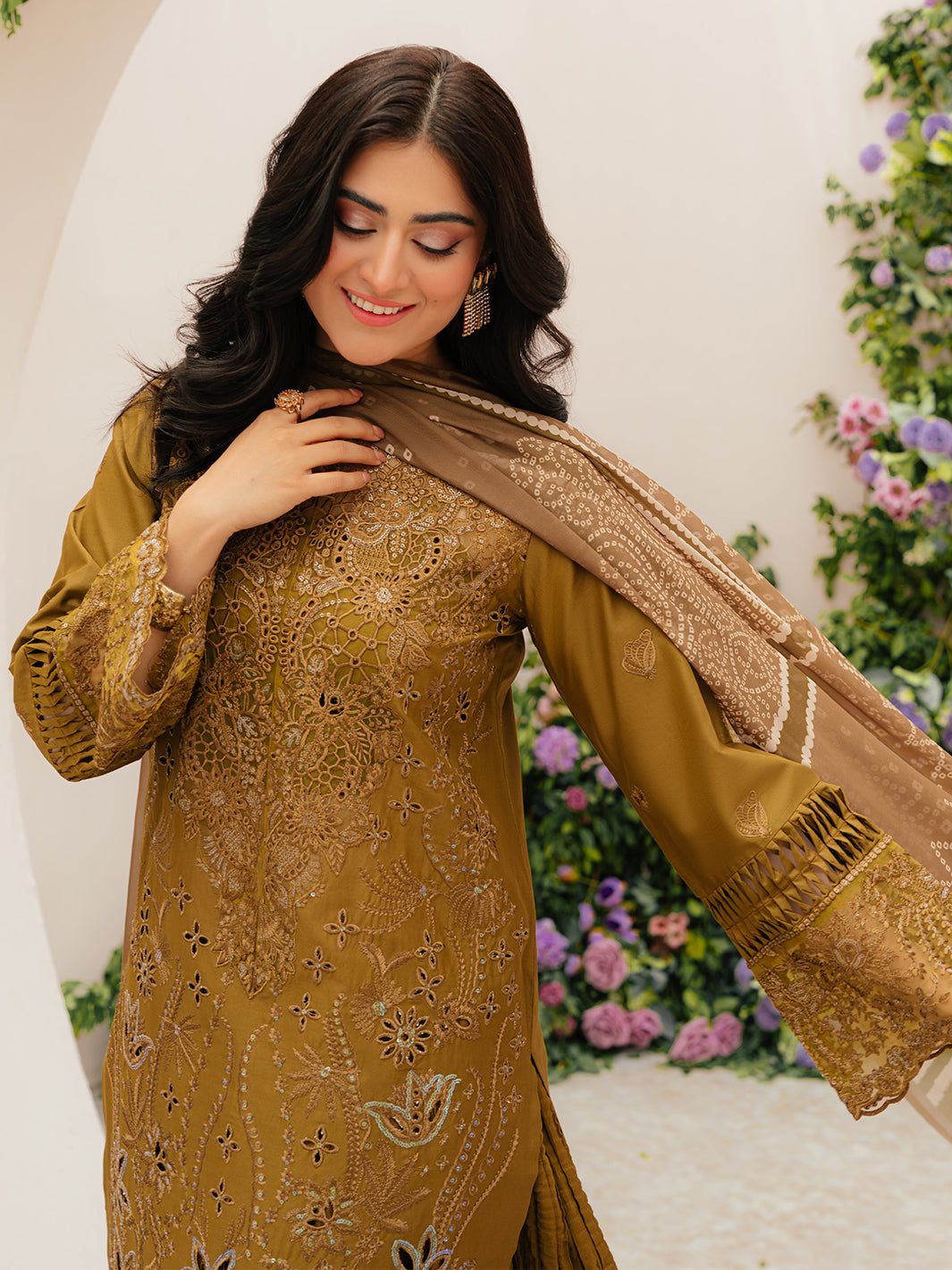 Mahnur | Allenura Luxury Lawn 24 | SIERRA by Mahnur - Designer Dress - Type: Ladies Clothes - Available at Libayah - 100% Original