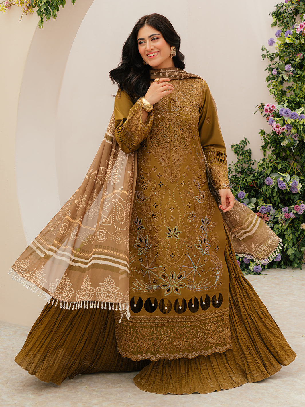 Mahnur | Allenura Luxury Lawn 24 | SIERRA by Mahnur - Designer Dress - Type: Ladies Clothes - Available at Libayah - 100% Original