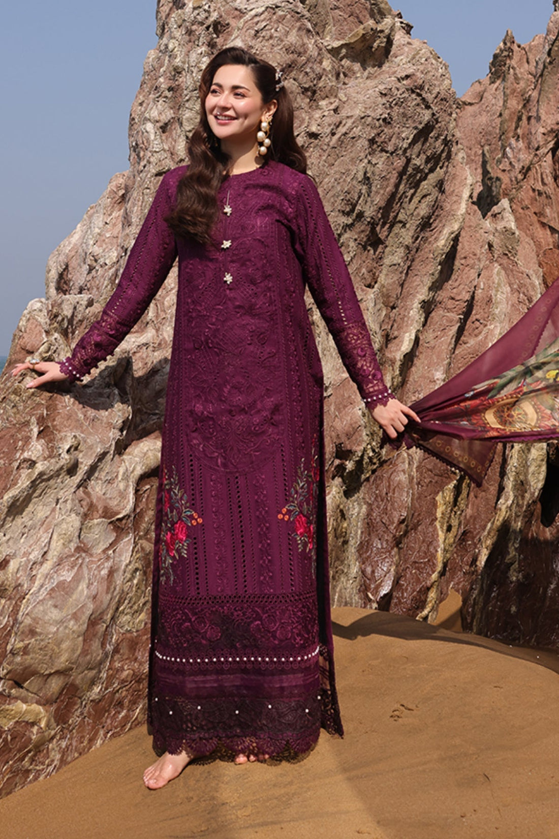 Imrozia Premium | Hania Luxury Lawn 25 | SL 77 Izaan by Imrozia Premium - Designer Dress - Type: Ladies Clothes - Available at Libayah - 100% Original