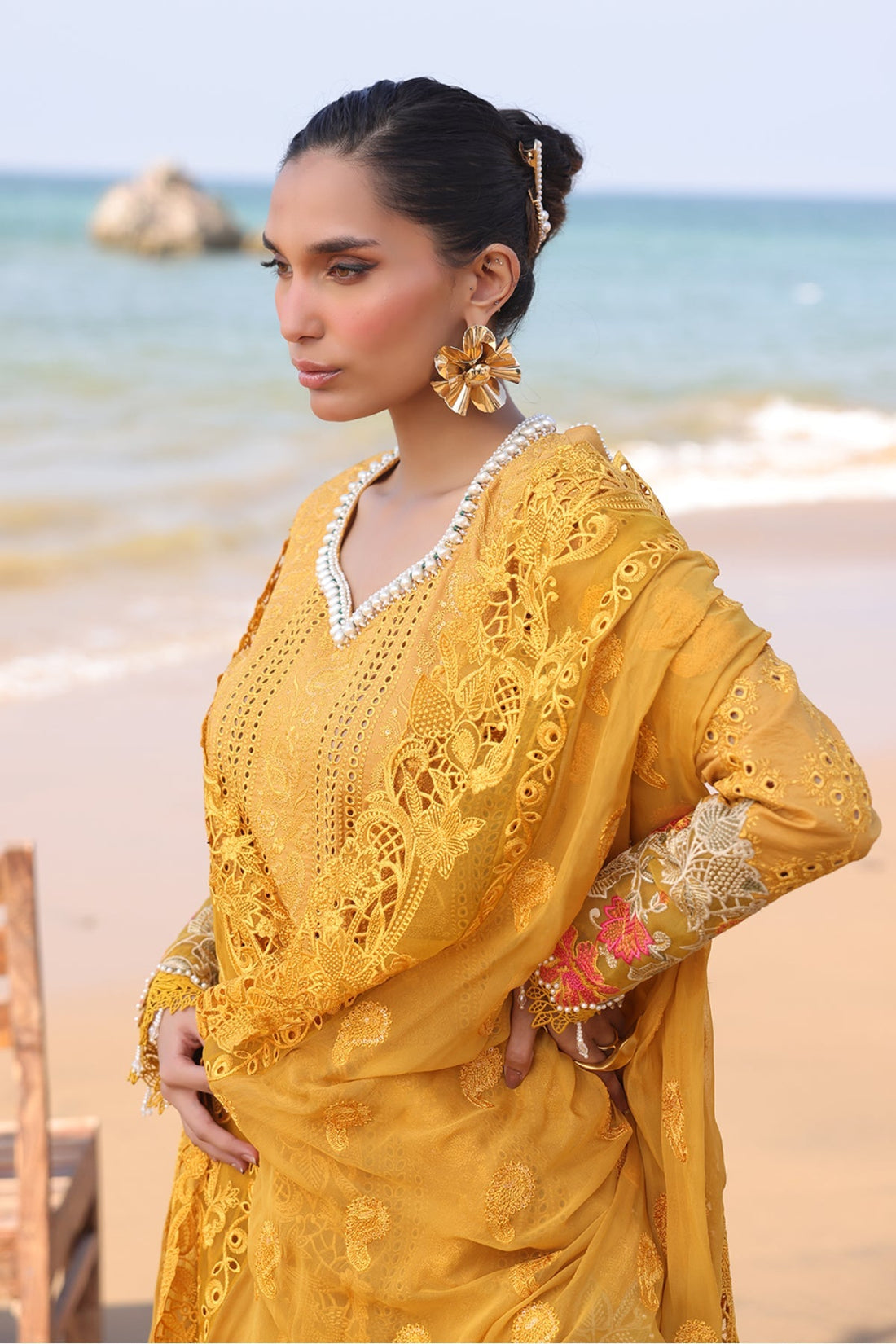 Imrozia Premium | Hania Luxury Lawn 25 | SL 78 A Havia by Imrozia Premium - Designer Dress - Type: Ladies Clothes - Available at Libayah - 100% Original