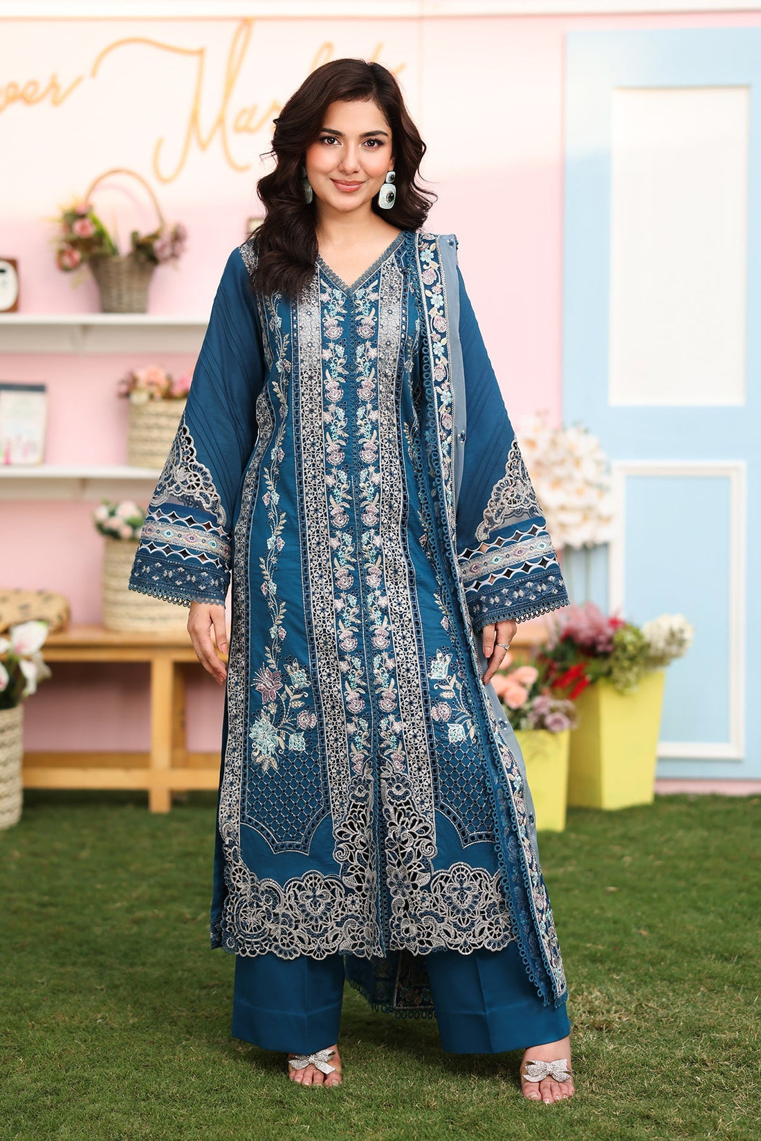 Imrozia Premium | Hayam Luxury Lawn 25 | SL 87 SAHAR by Imrozia Premium - Designer Dress - Type: Ladies Clothes - Available at Libayah - 100% Original