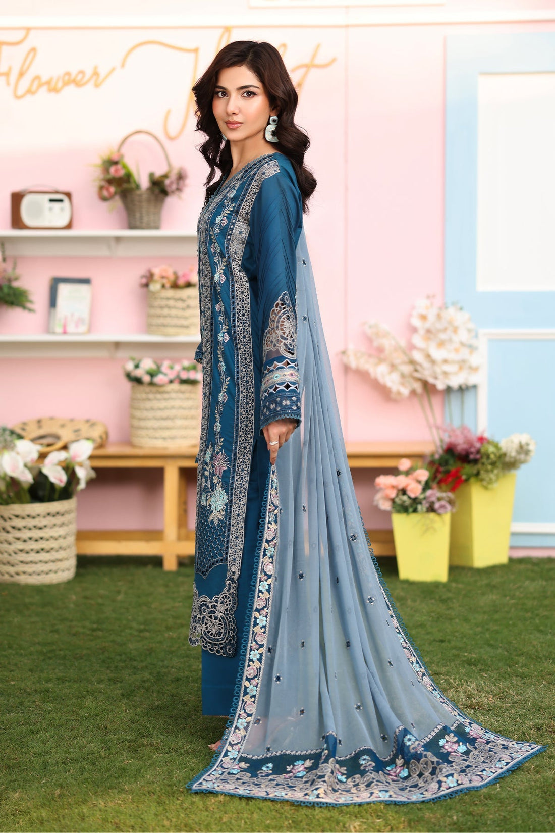 Imrozia Premium | Hayam Luxury Lawn 25 | SL 87 SAHAR by Imrozia Premium - Designer Dress - Type: Ladies Clothes - Available at Libayah - 100% Original