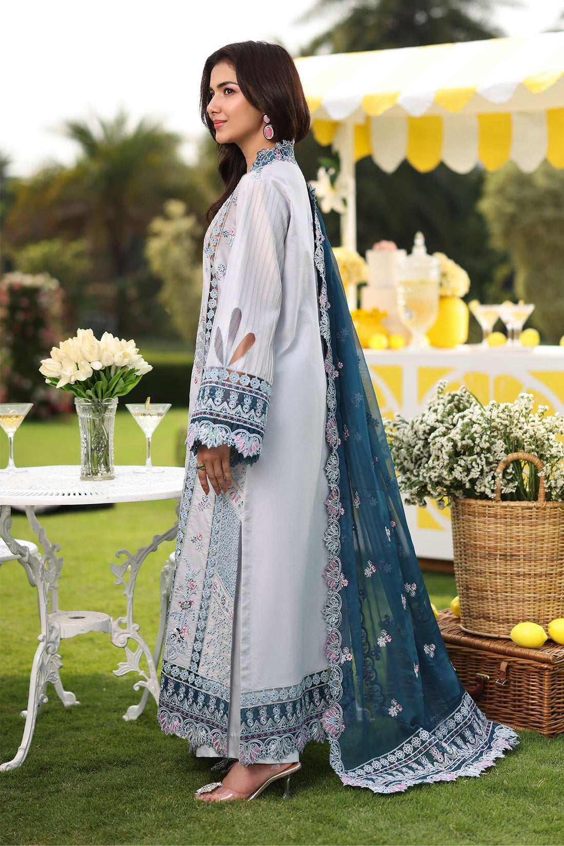 Imrozia Premium | Hayam Luxury Lawn 25 | SL 96 MUNIRA by Imrozia Premium - Designer Dress - Type: Ladies Clothes - Available at Libayah - 100% Original