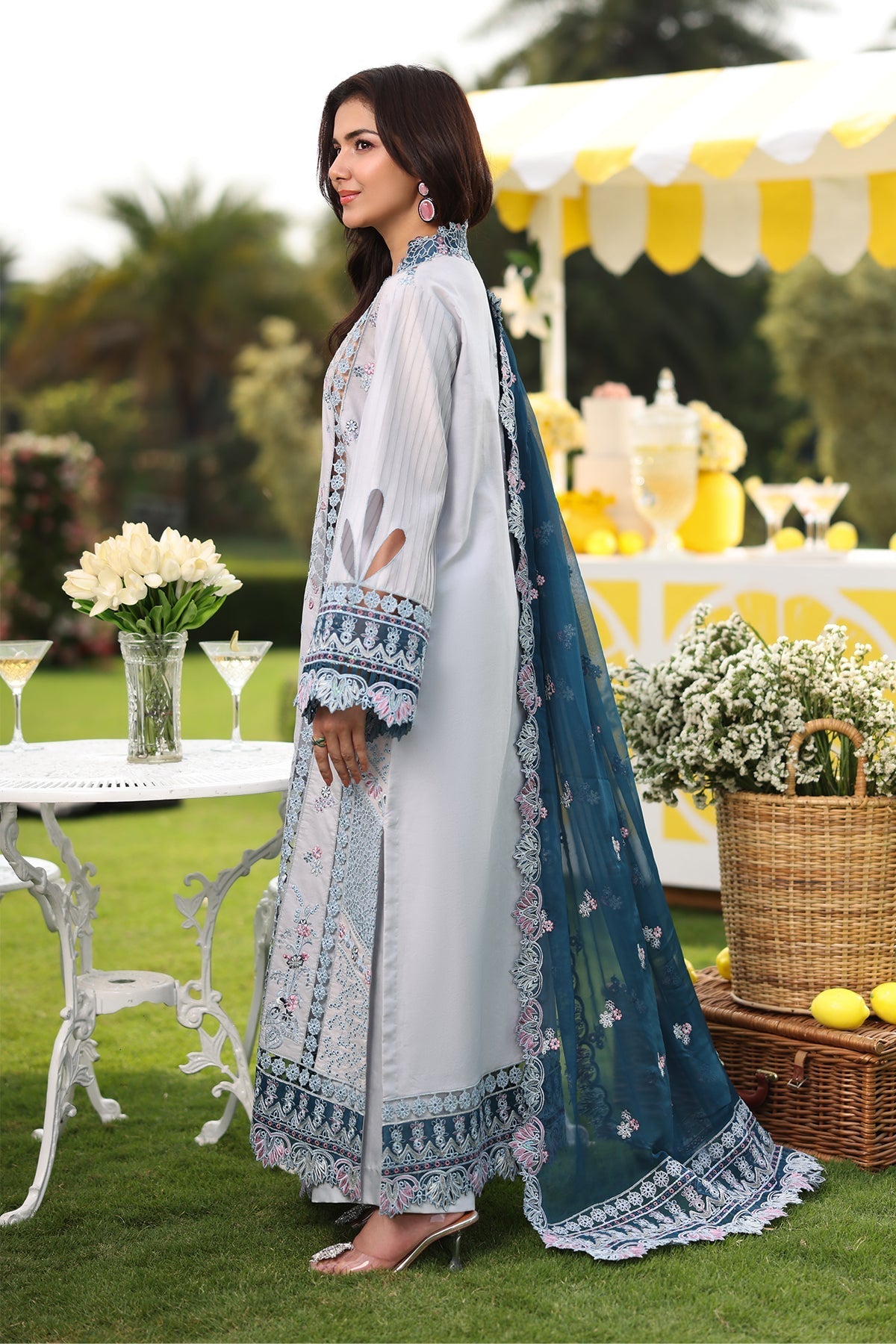 Imrozia Premium | Hayam Luxury Lawn 25 | SL 96 MUNIRA by Imrozia Premium - Designer Dress - Type: Ladies Clothes - Available at Libayah - 100% Original