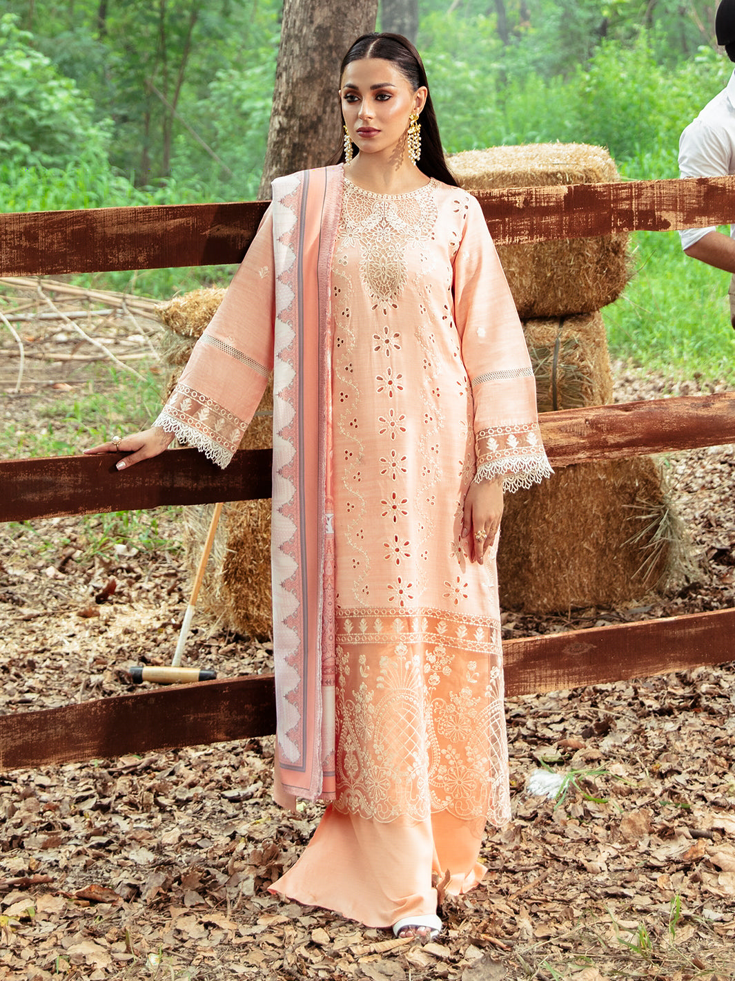 Mahnur | Hazel Winter 24 | SOPHIE by Mahnur - Designer Dress - Type: Luxury - Available at Libayah - 100% Original