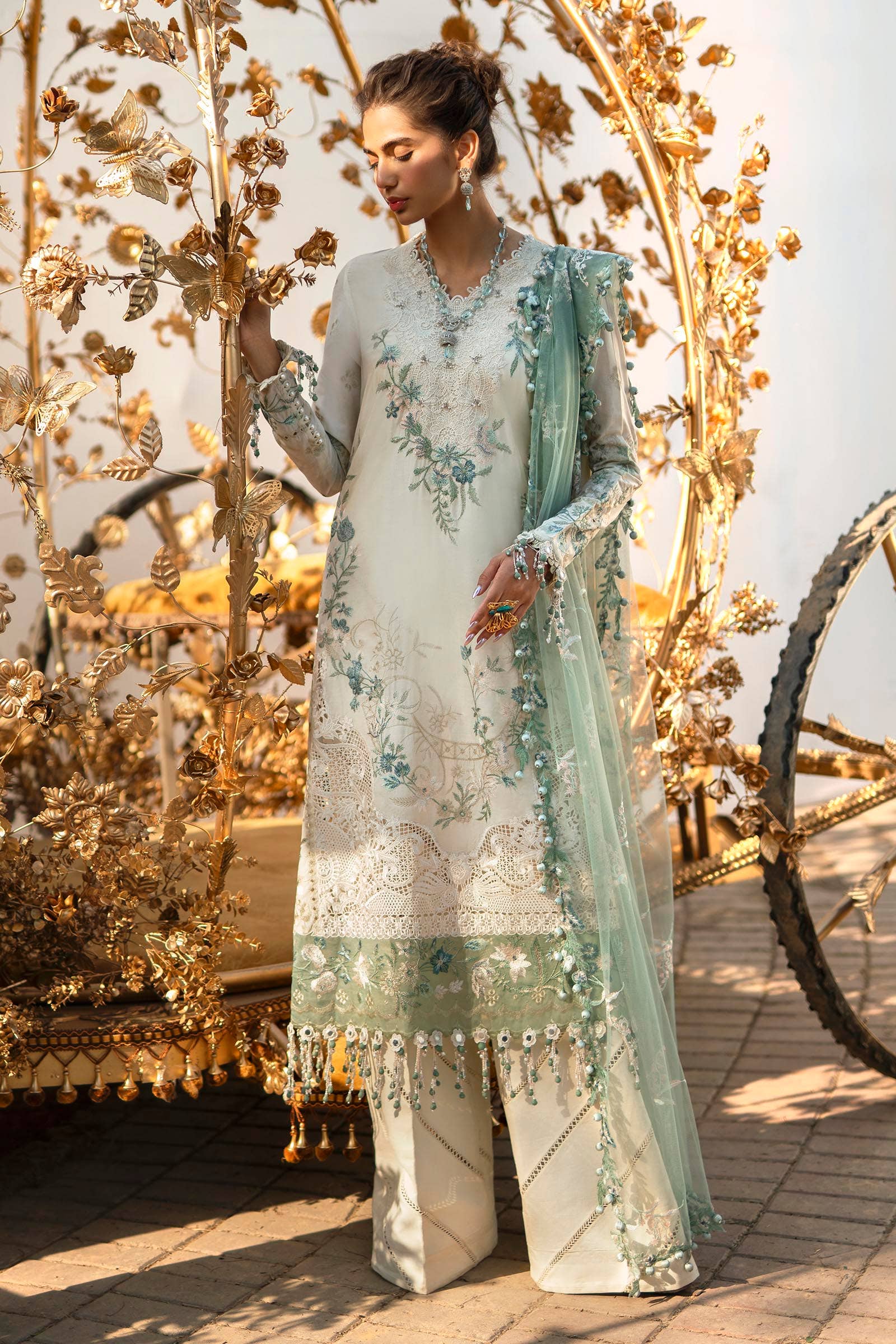Sana Safinaz | Luxury Collection 24 | L241-003A-3CT by Sana Safinaz - Designer Dress - Type: Ladies Clothes - Available at Libayah - 100% Original