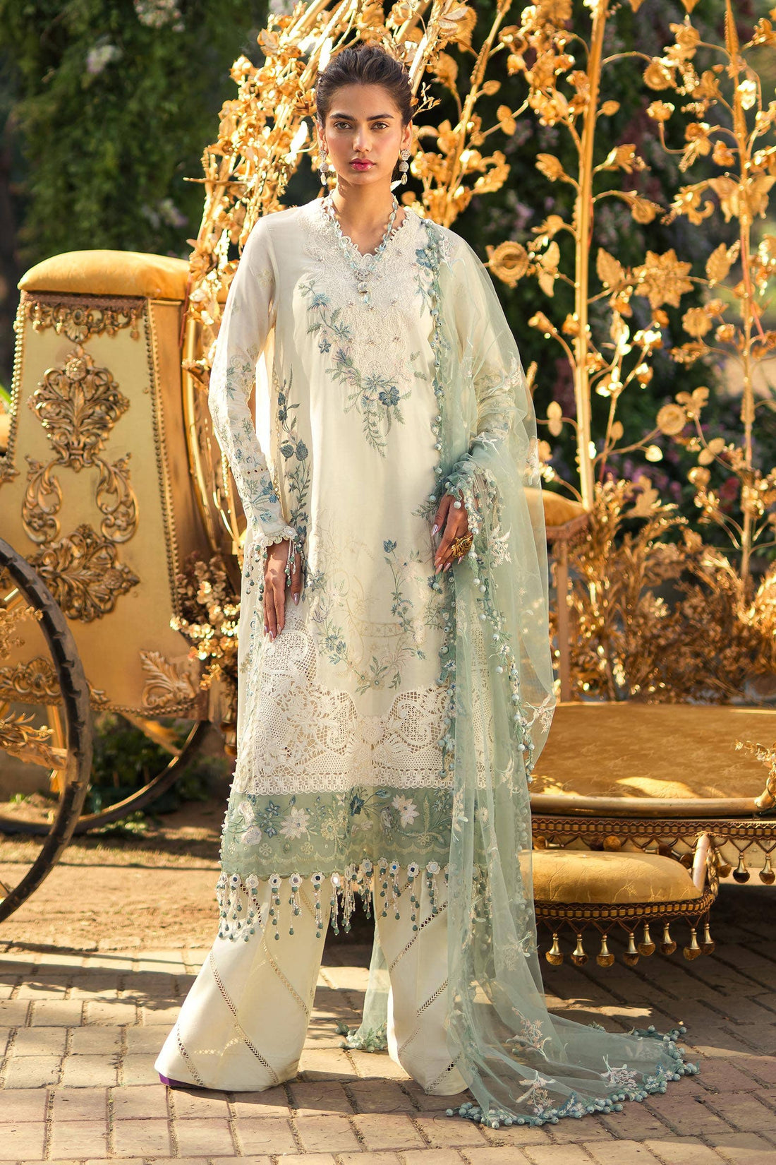 Sana Safinaz | Luxury Collection 24 | L241-003A-3CT by Sana Safinaz - Designer Dress - Type: Ladies Clothes - Available at Libayah - 100% Original