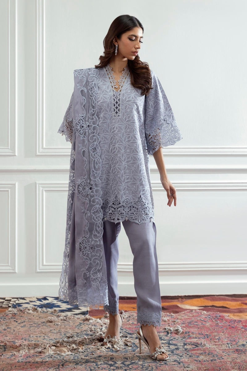 Sana Safinaz | Luxury Pret | FW23FOR126 by Sana Safinaz - Designer Dress - Type: Ladies Clothes - Available at Libayah - 100% Original