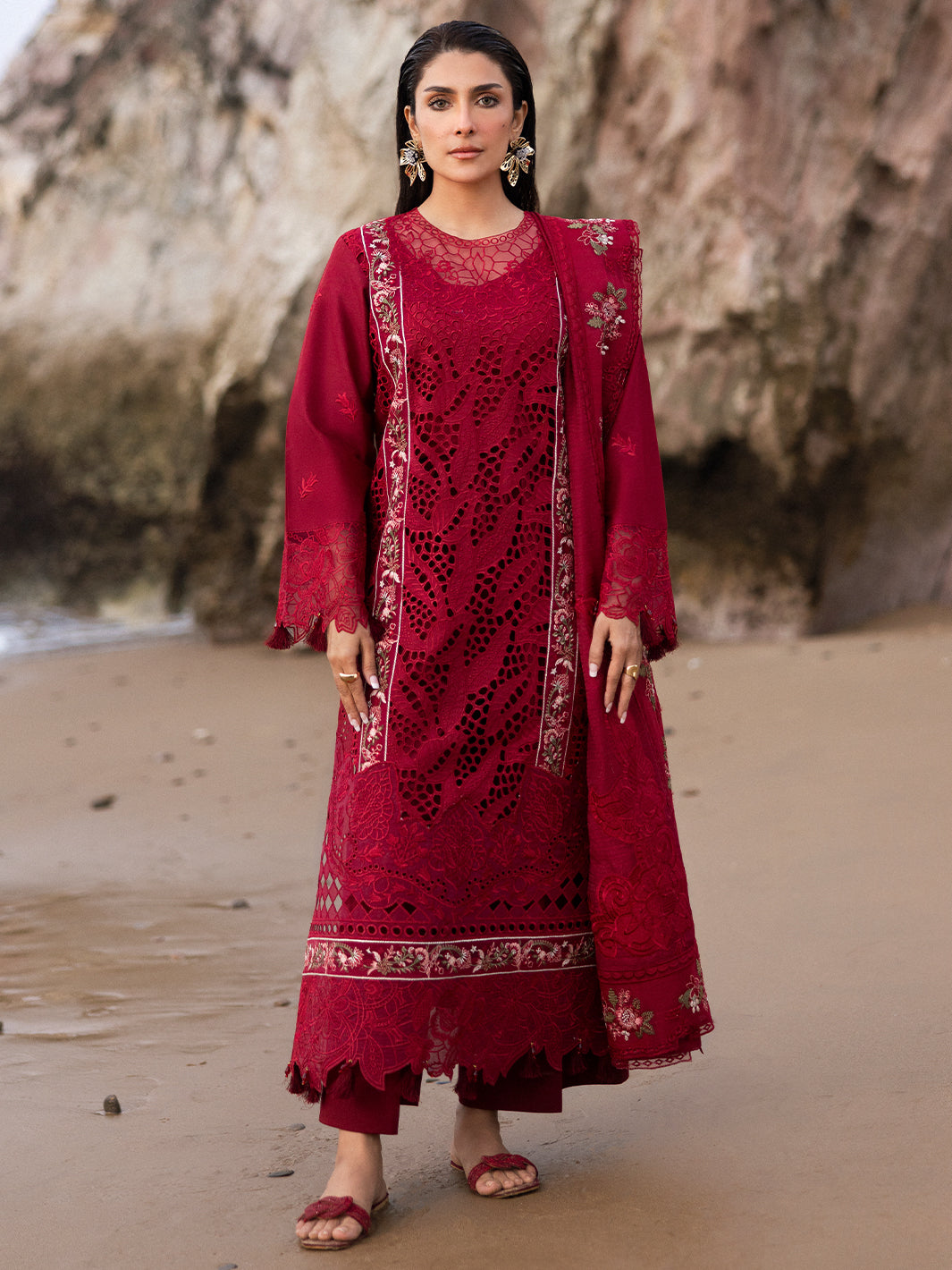 Mahnur | Sirena Luxury Lawn 25 | Scarlett by Mahnur - Designer Dress - Type: Ladies Clothes - Available at Libayah - 100% Original