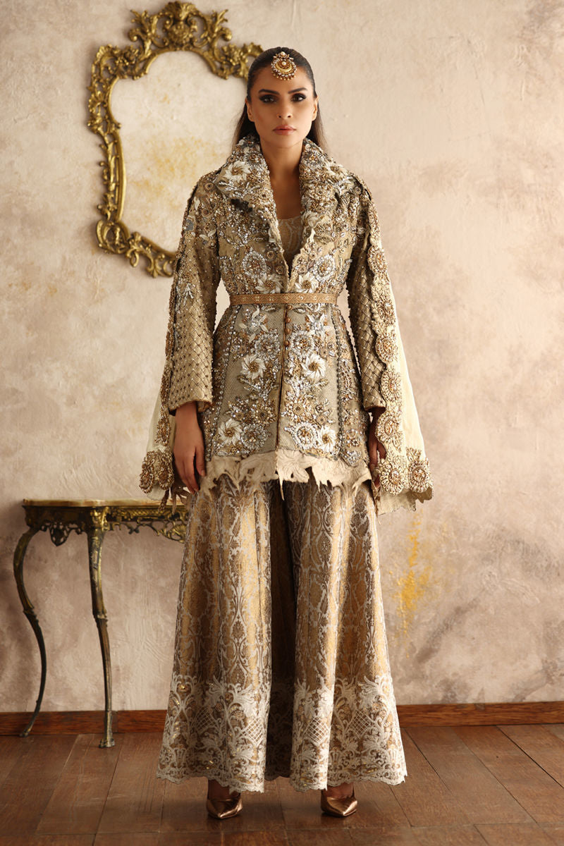 Shamaeel Ansari | Symposium of Queens | EQ-06 by Shamaeel Ansari - Designer Dress - Type: Bridal - Available at Libayah - 100% Original
