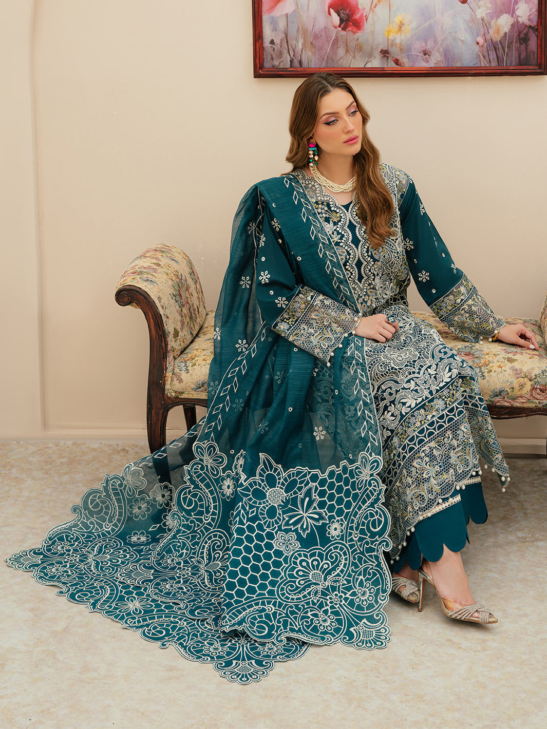 Mahnur | Allenura Luxury Lawn 24 | TUSCANY by Mahnur - Designer Dress - Type: Ladies Clothes - Available at Libayah - 100% Original