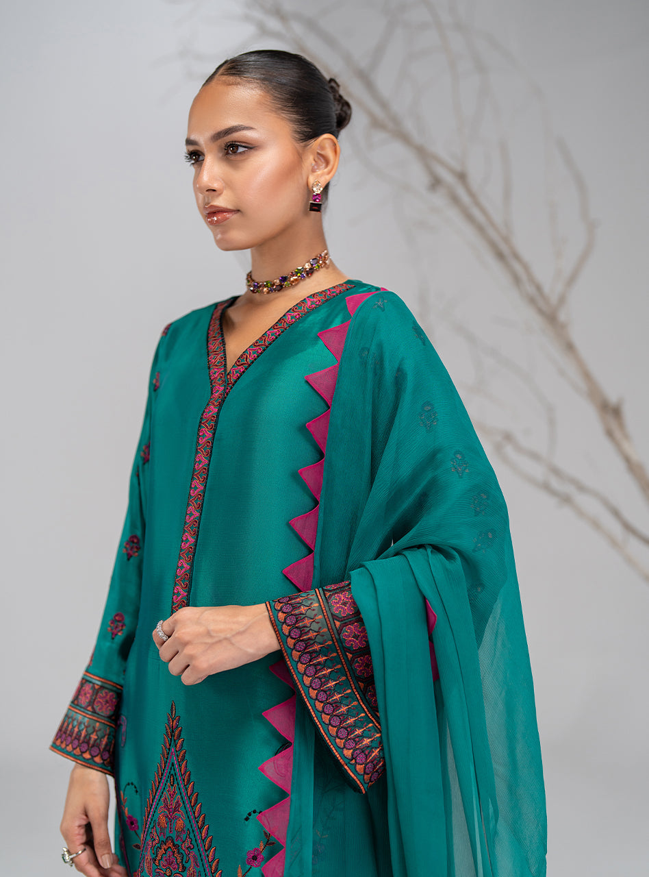 Zainab Chottani | Luxe Pret 25 | Zelina by Zainab Chottani - Designer Dress  - Type : Ladies Clothes - Available at Libayah - 100% Original 